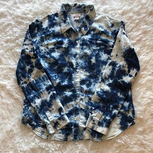 Women Shirt. Mossimo Size XL